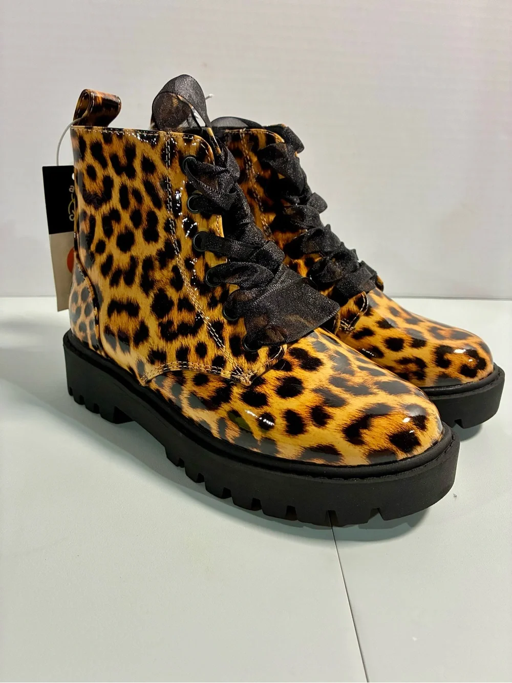 art class Leopard Print Girls Combat Boots